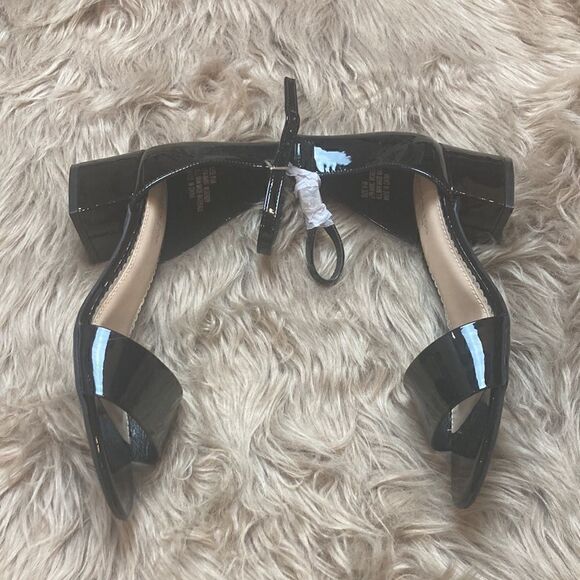 LONDON FOG Nikki Low Block Heel Shoe Ankle Strap Open Toe Shiny Pump Sandal - Picture 6 of 13